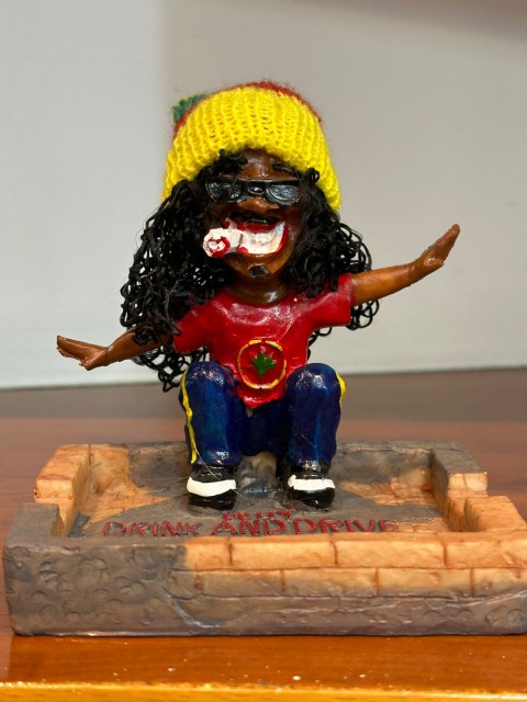 rasta man ashtray